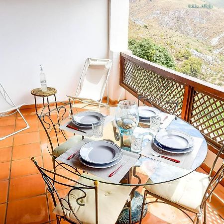 Apartamento En El Corazon De Las Alpujarras Carataunas Exterior photo